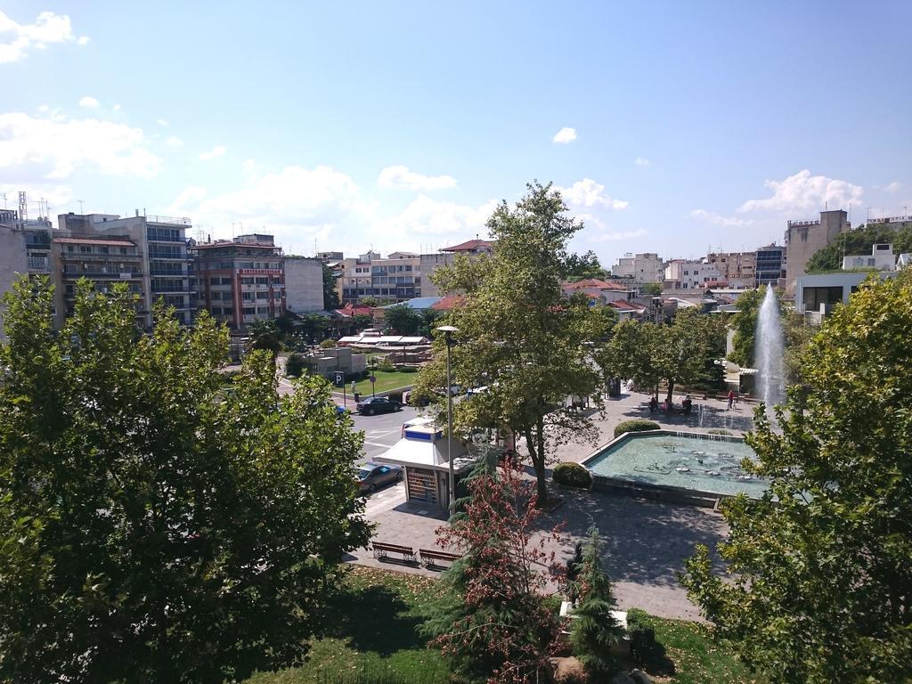 Hotel Park 라리사 외부 사진