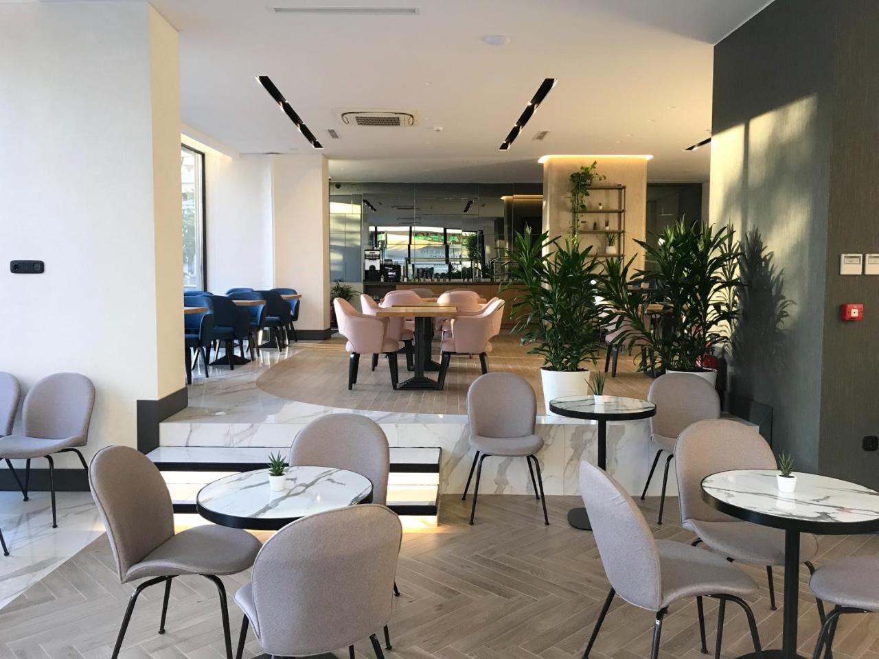 Hotel Park 라리사 외부 사진